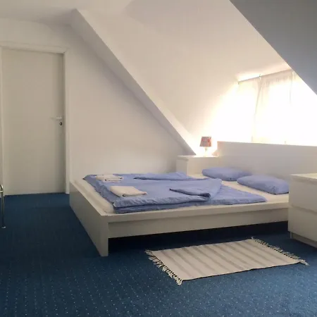 Zimmer Im Bauernhaus 2 Min Vom Strand Sarbinowo Exterior foto